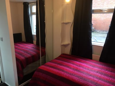 Room Cardigan Street in Preston