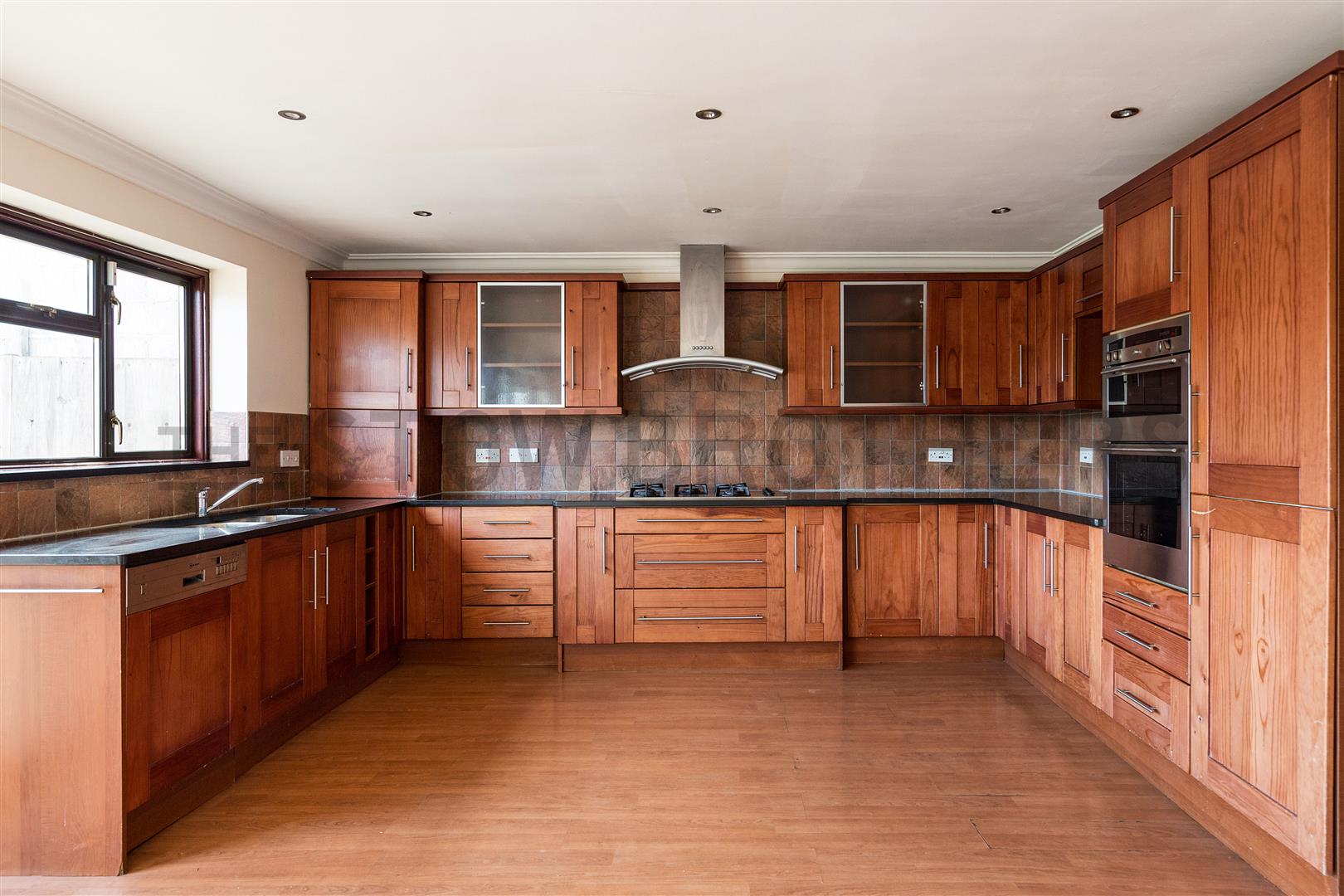 House Roding Lane North in Greater London
