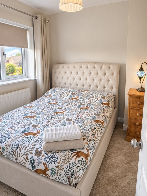 Room Wrights Lane in Cridling Stubbs