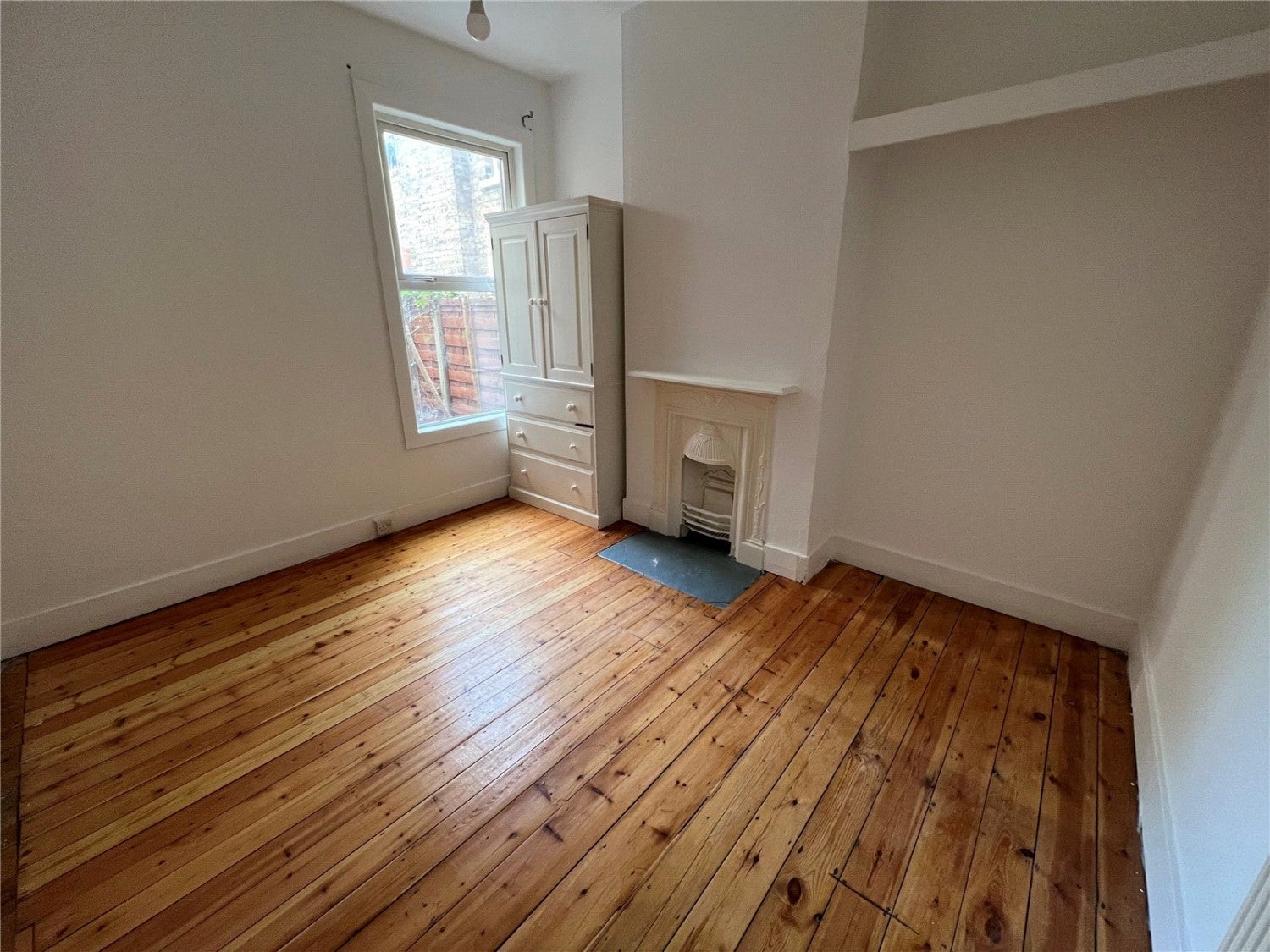 Flat Beech Road in Greater London