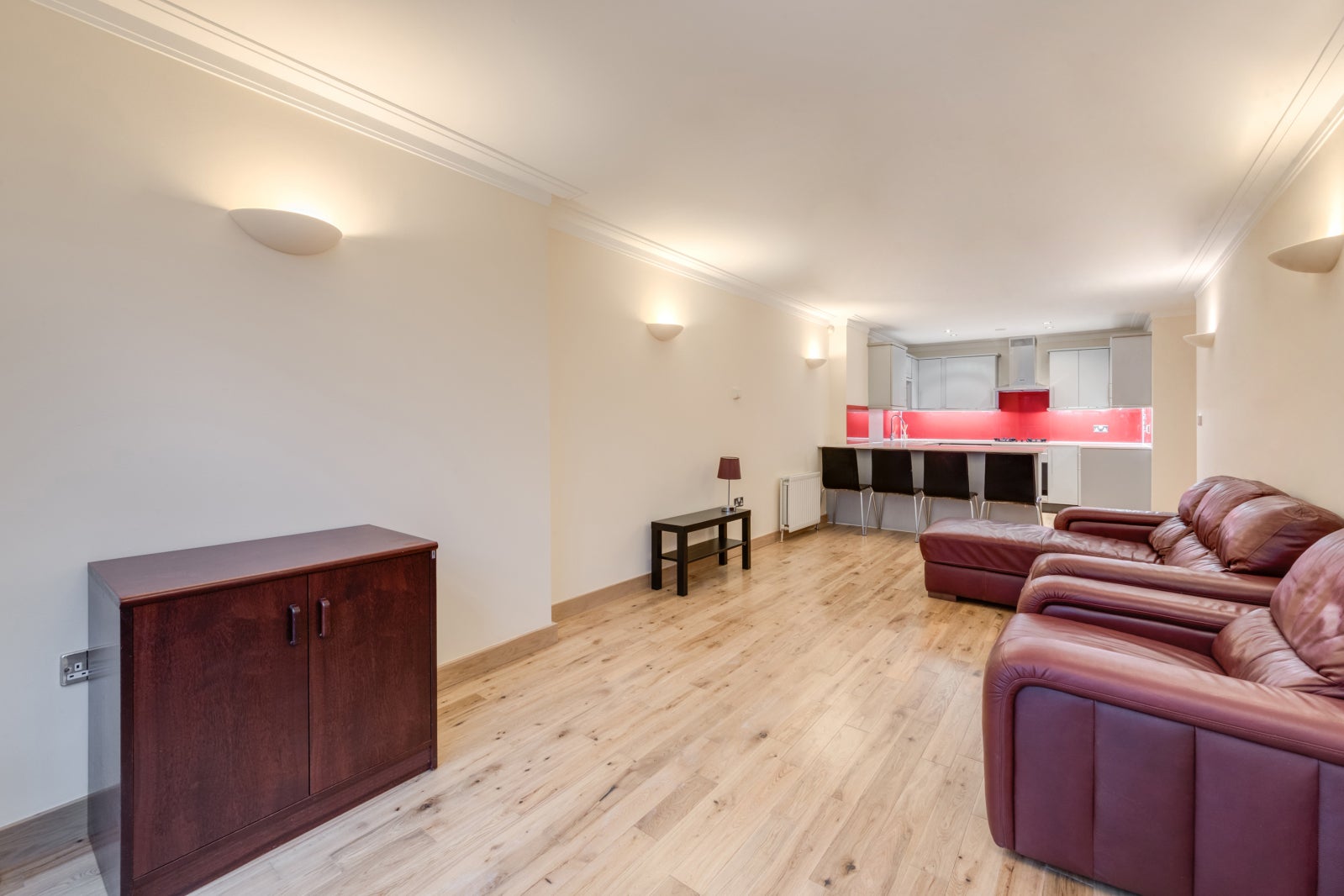 Flat Cubitt Street in Greater London