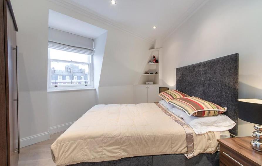 Flat Baker Street in City of Westminster