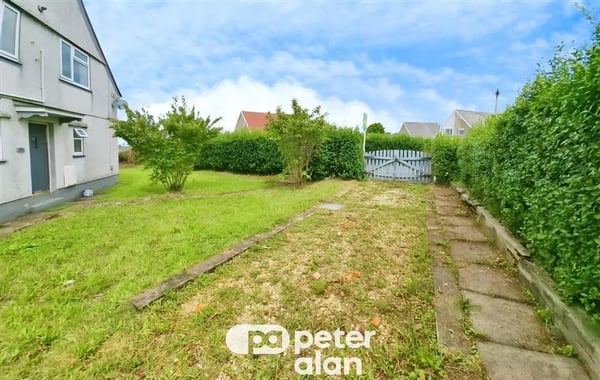 House Emlyn Road in Swansea