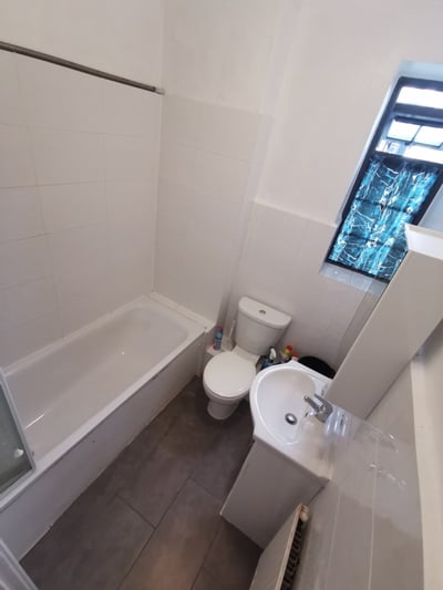 Flat Camden High Street in Greater London