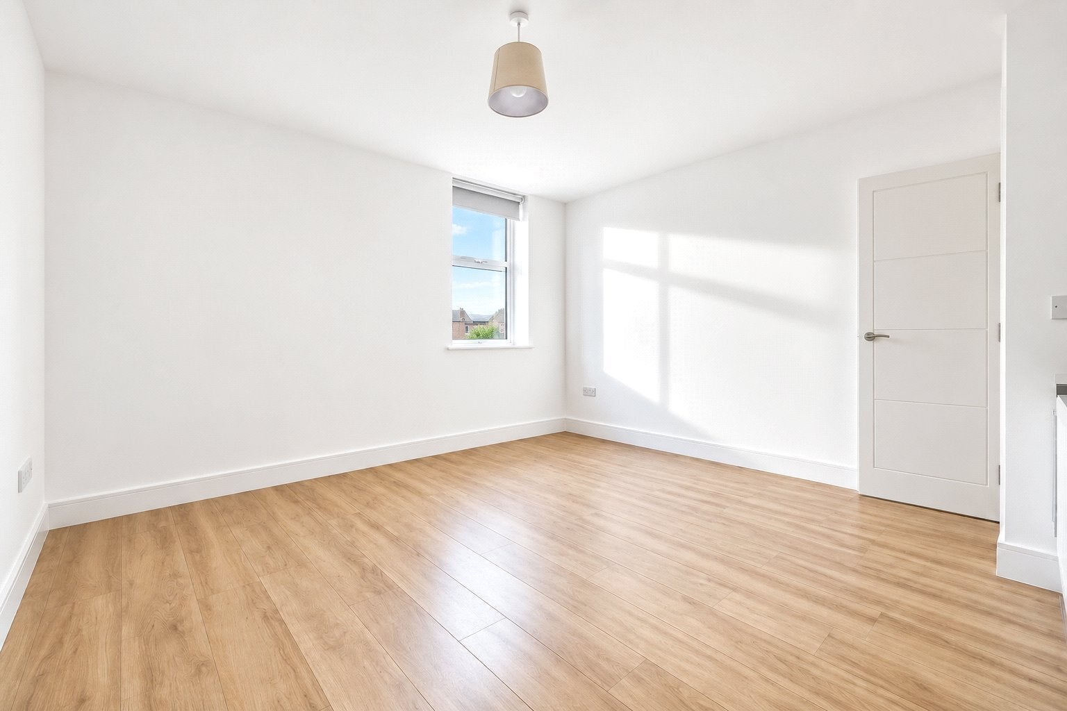 Flat Elizabeth Way in Harlow