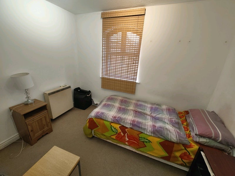 Room Pitfall Street in Leeds