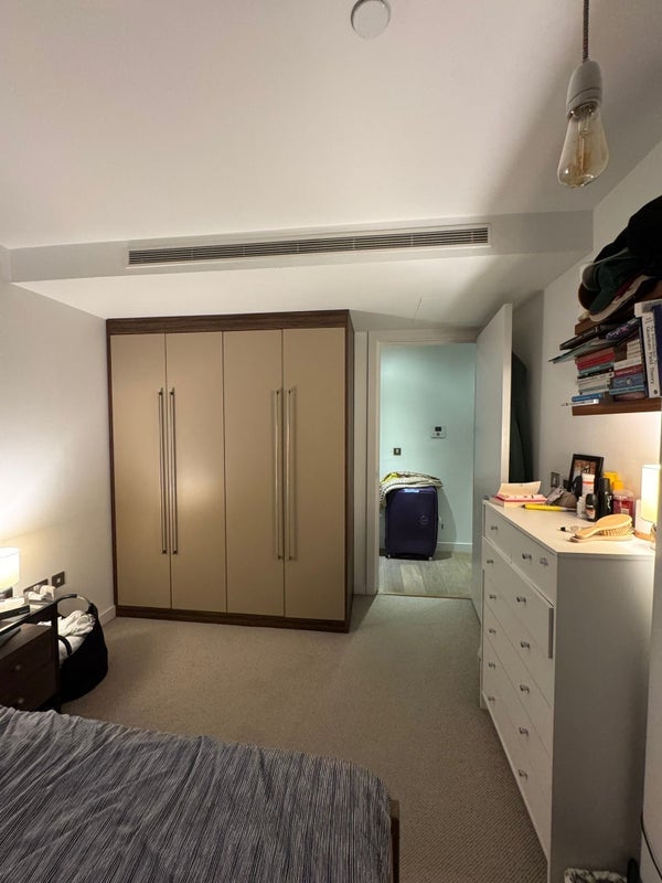 Flat Bethnal Green Road in Greater London