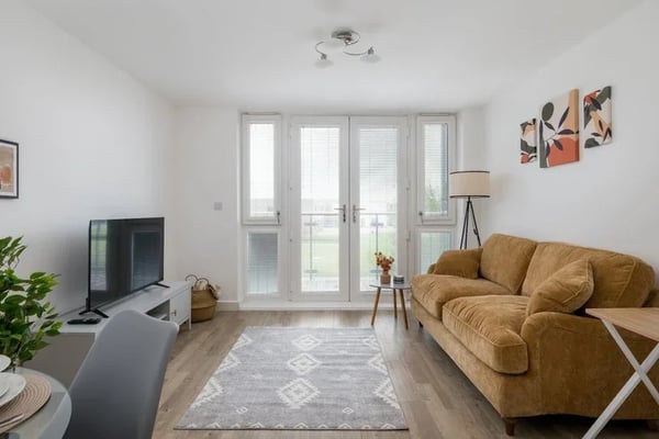 Flat Atlas Way in Milton Keynes