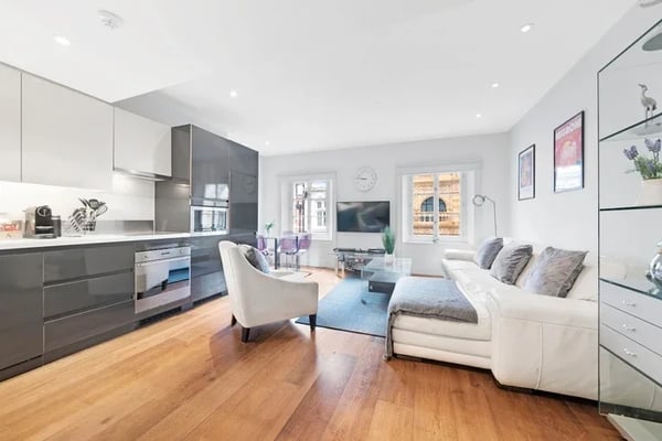 Flat Maddox Street in City of Westminster