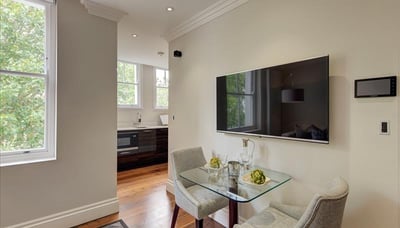 Flat Kensington Gardens Square in City of Westminster
