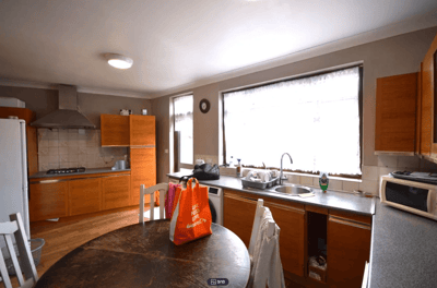 Room Ivanhoe Drive in Greater London