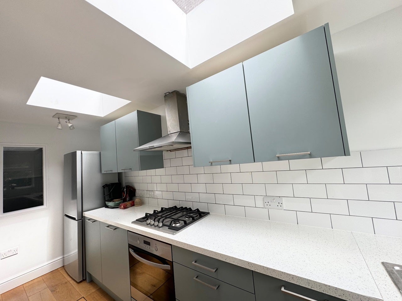 Flat Bracewell Road in Greater London
