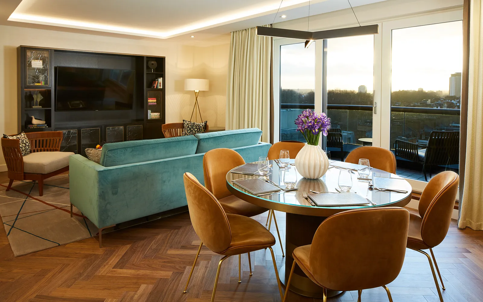 Flat Ashburn Place in Greater London