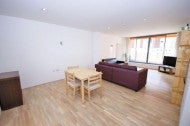Flat Plumbers Row in Greater London