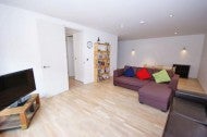 Flat Plumbers Row in Greater London