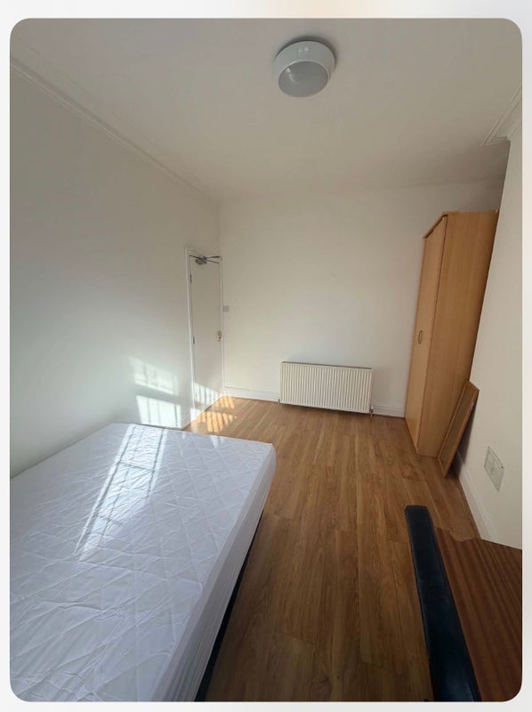 Room Heald Grove in Manchester