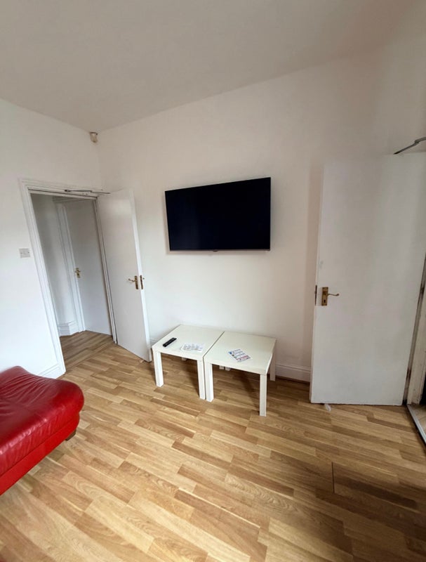 Room Heald Grove in Manchester