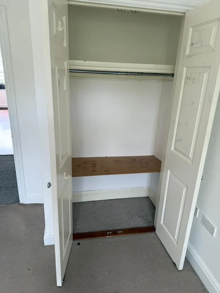 Flat Bedfont Close in Greater London