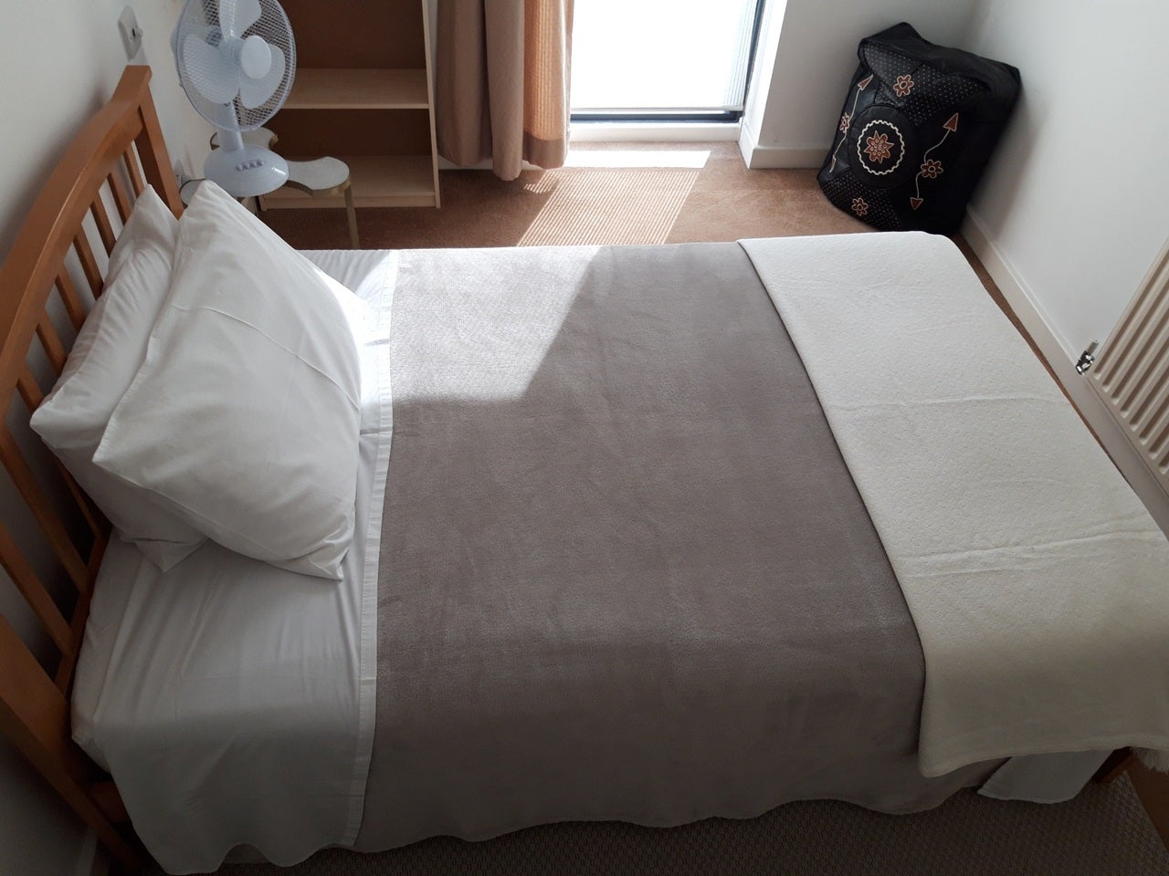 Room Richmond Road in Greater London