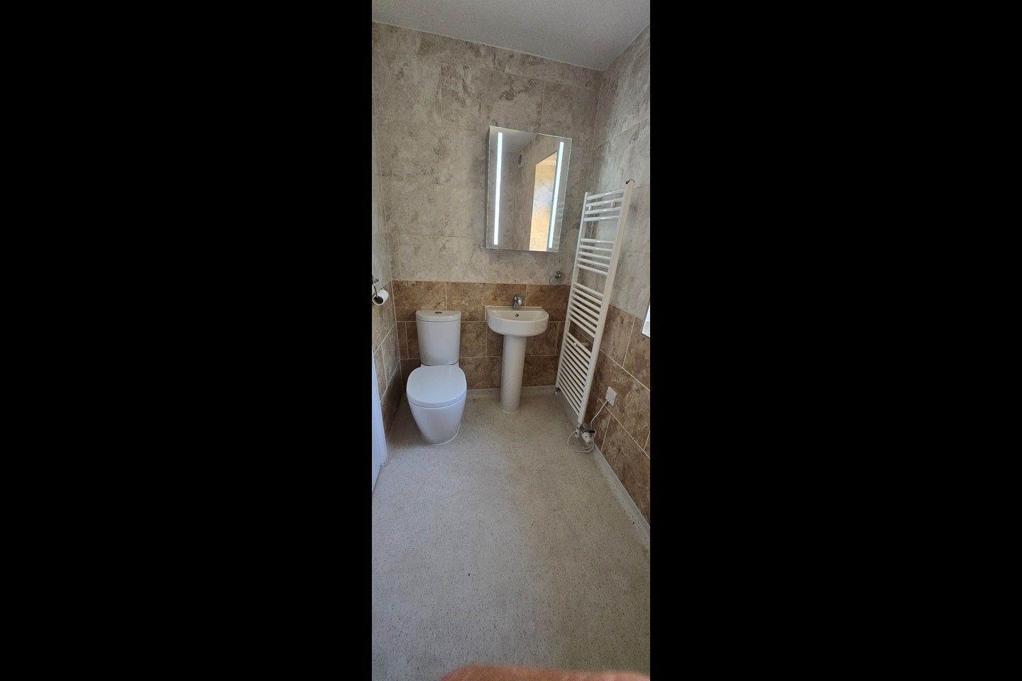 House Locke Close in Greater London