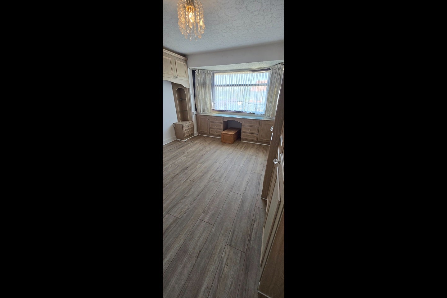 House Locke Close in Greater London