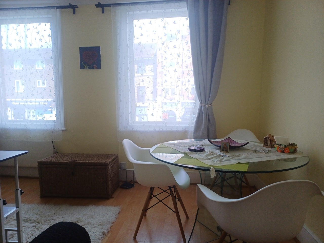 Flat Ingatestone Road in Greater London
