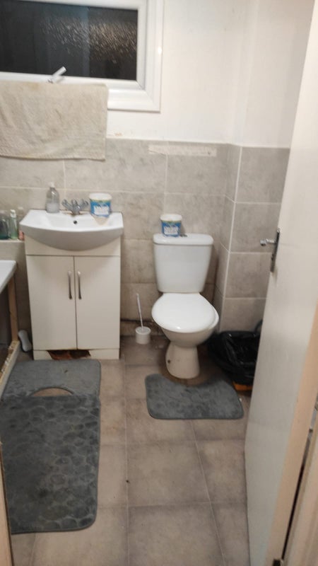 Room Cheynell Walk in Crawley