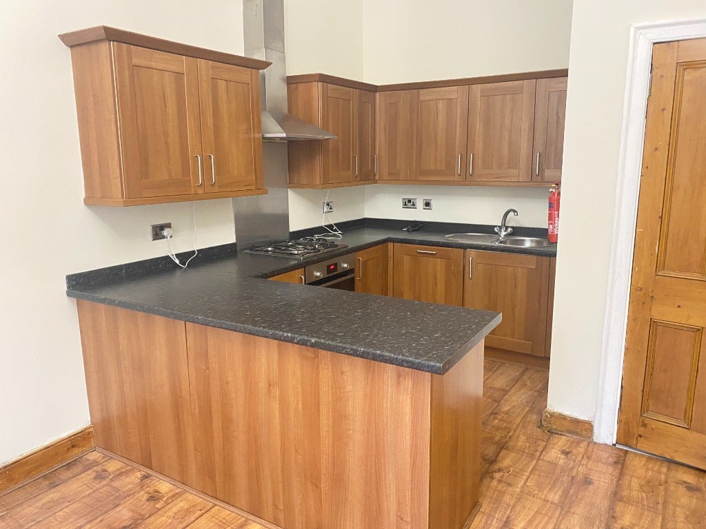 Flat Jordan Lane in City of Edinburgh