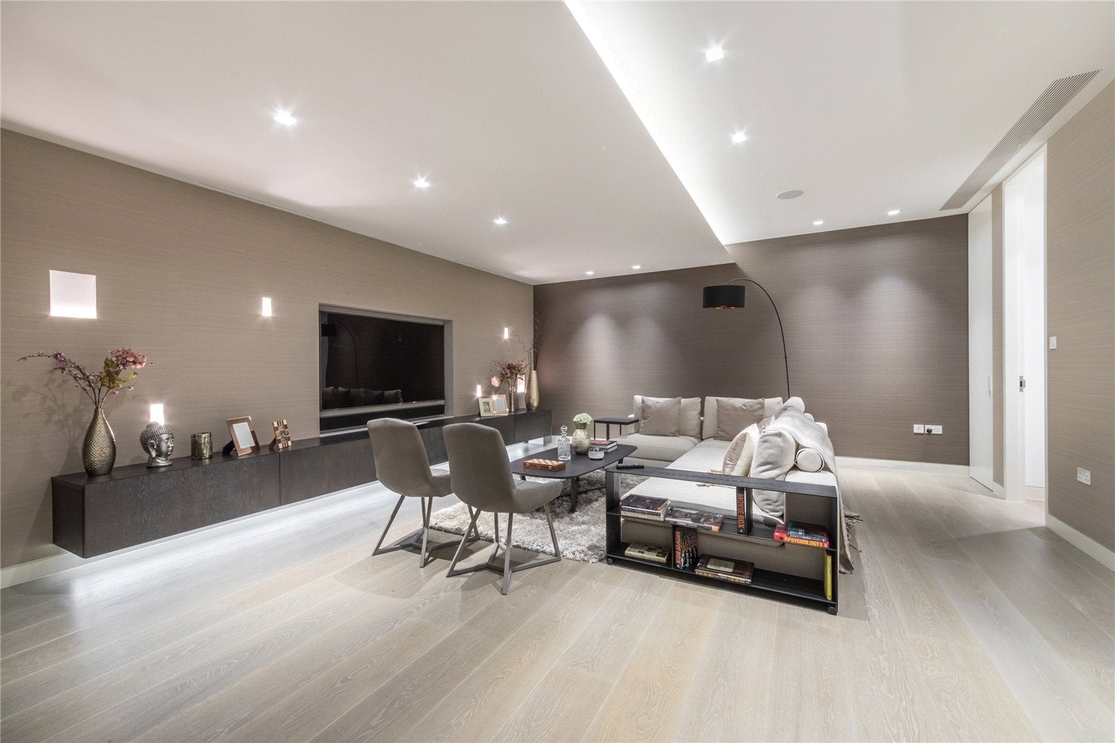 House Nutley Terrace in Greater London