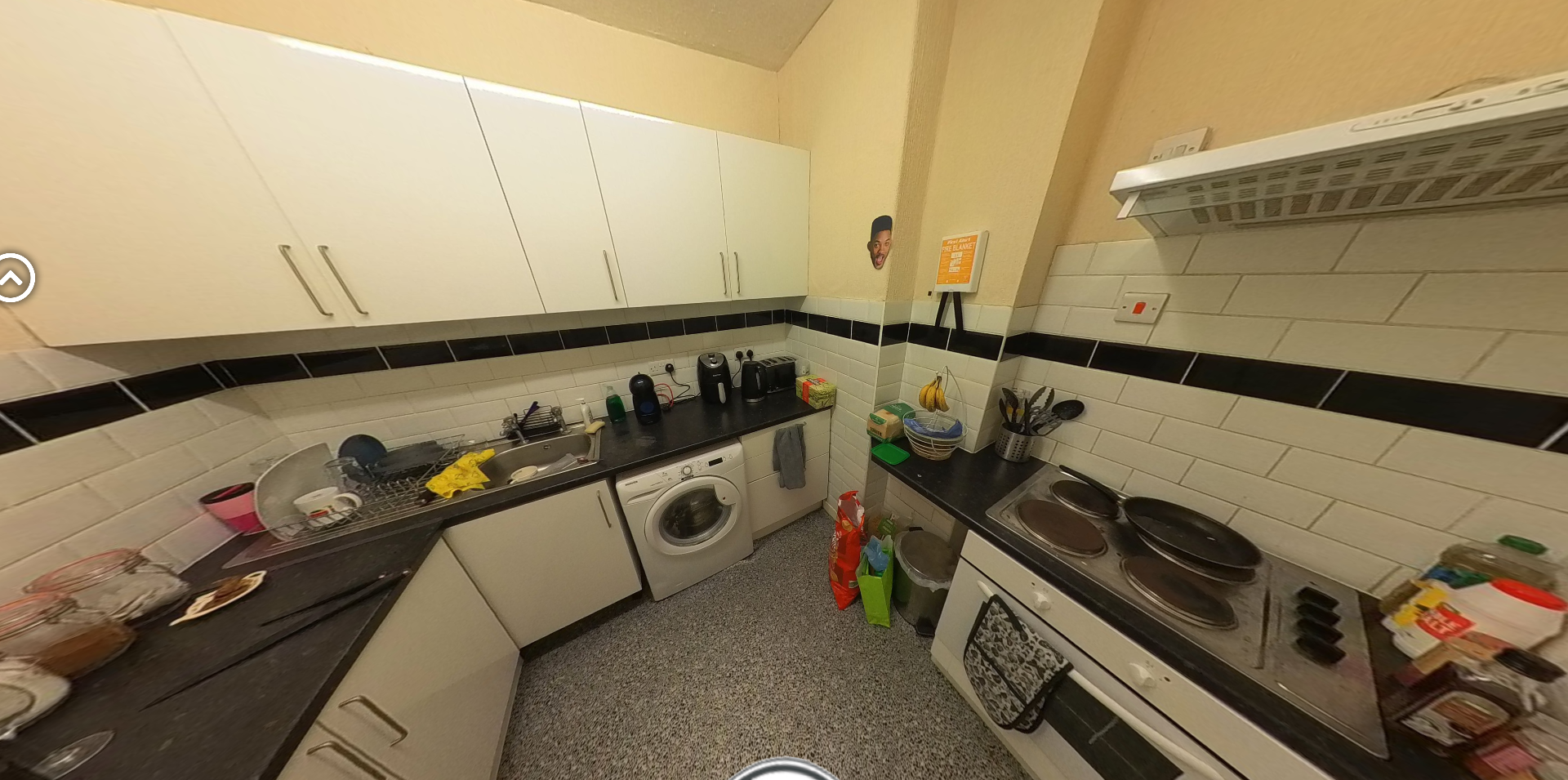 Flat Rosebank Road in Leeds