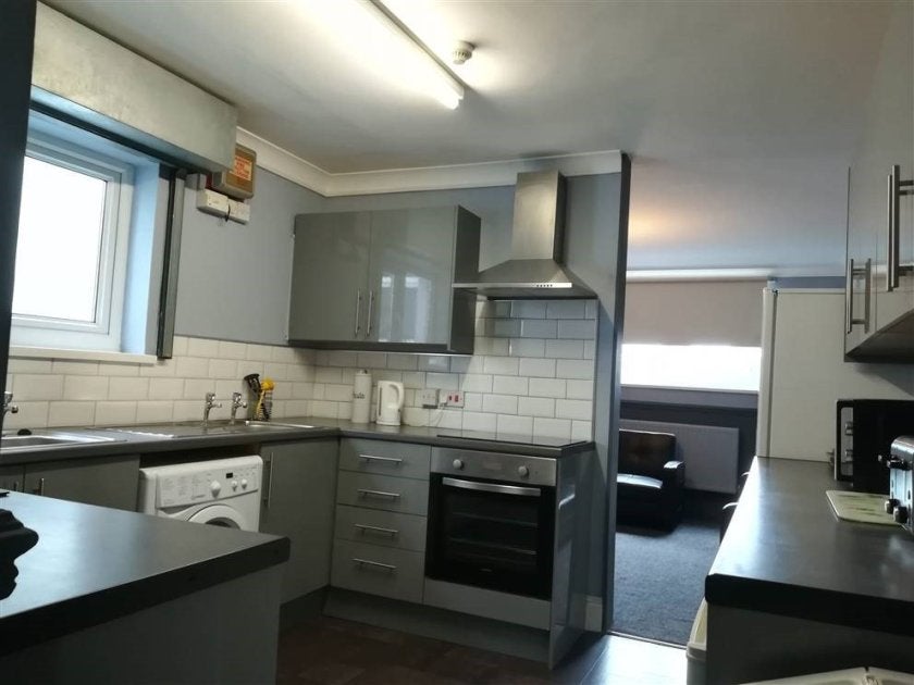Flat Uplands Crescent in Swansea