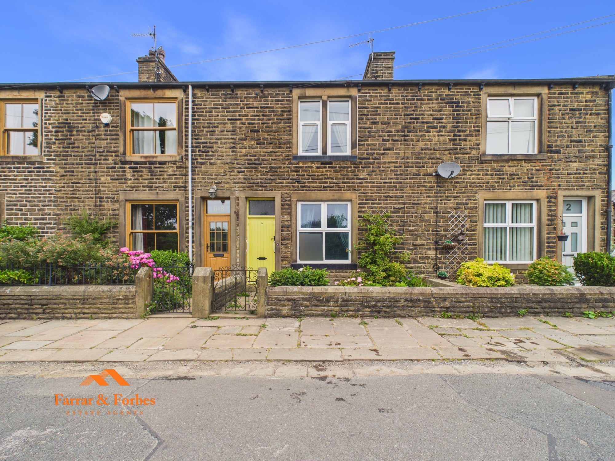 House Reedymoor Lane in Borough of Pendle