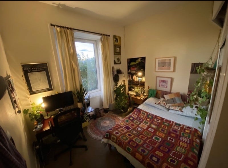 Room Dalry Road in City of Edinburgh
