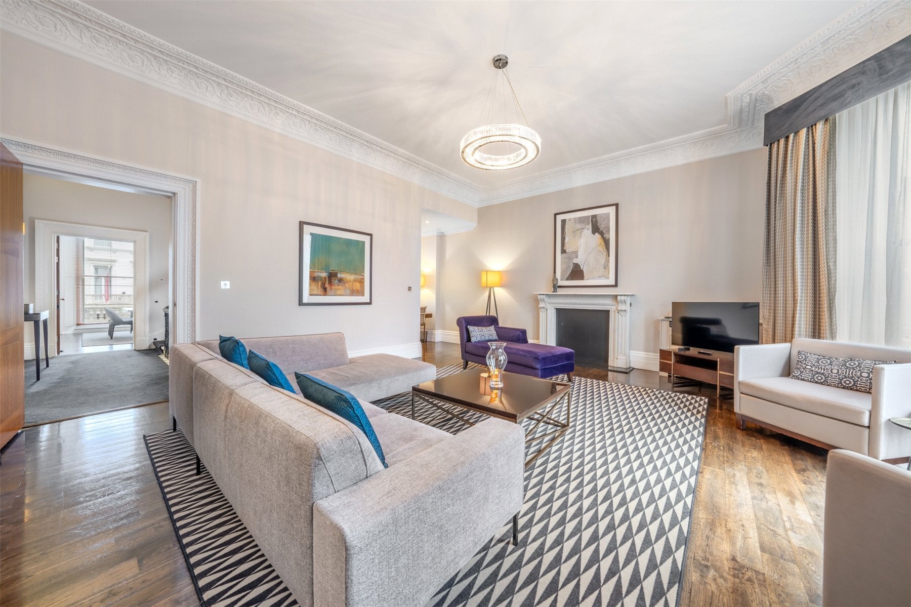 Flat Cromwell Road in Greater London
