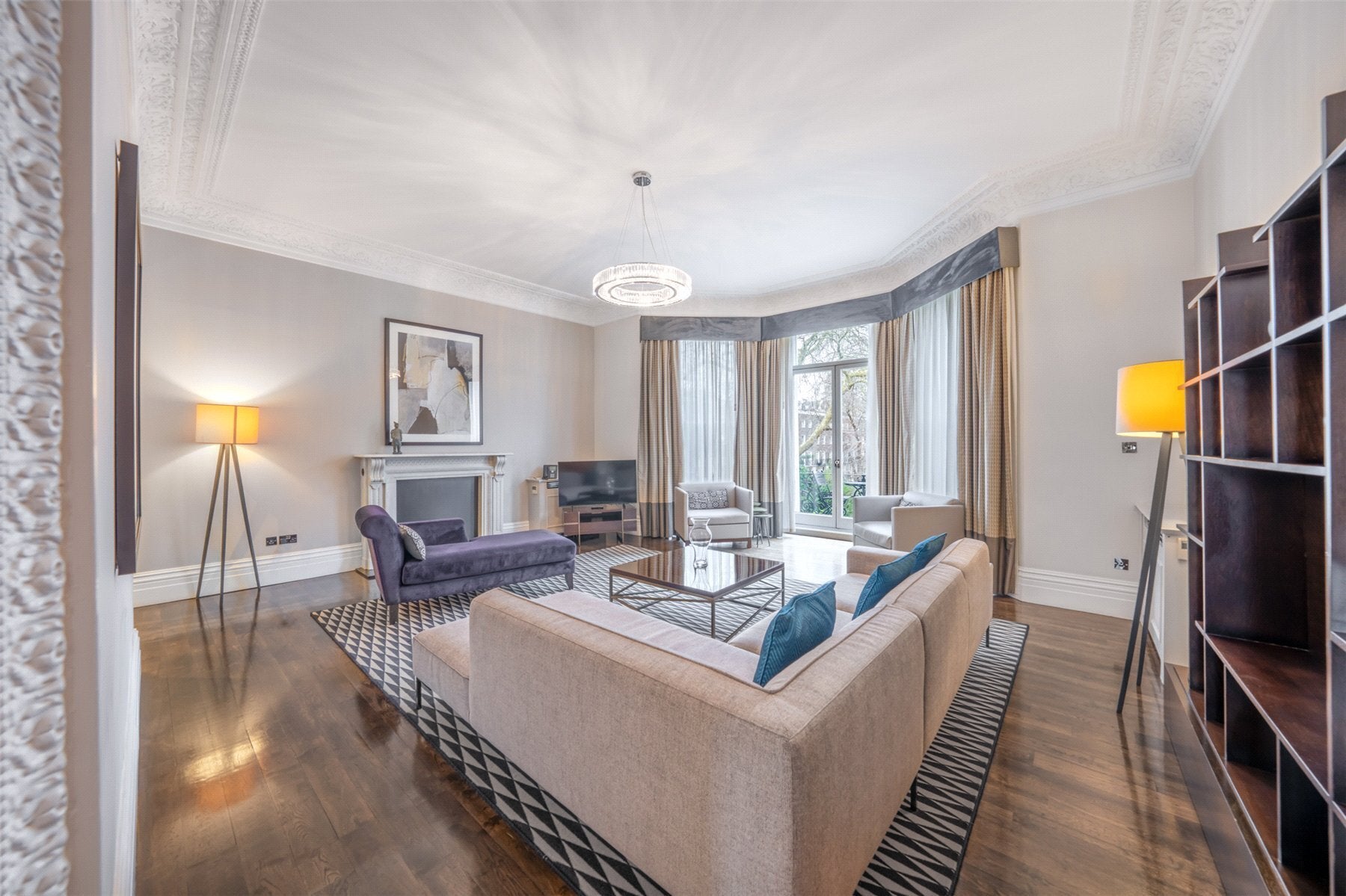 Flat Cromwell Road in Greater London