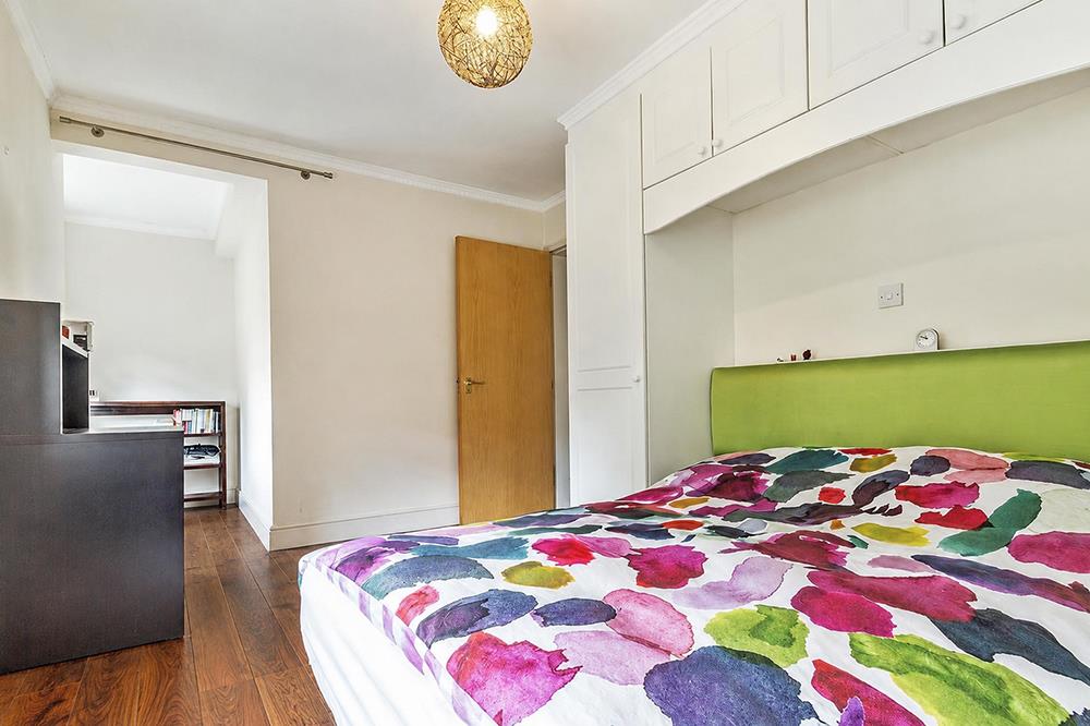 Flat Praed Street in City of Westminster