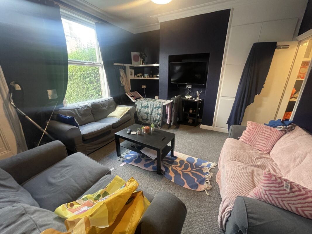 Flat Grimthorpe Terrace in Leeds