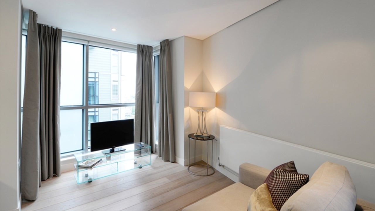 Flat Harrow Road in City of Westminster