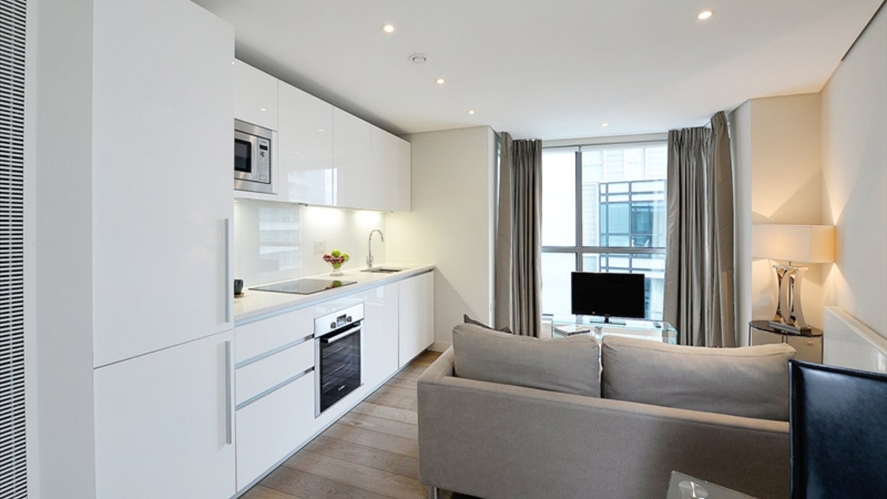 Flat Harrow Road in City of Westminster