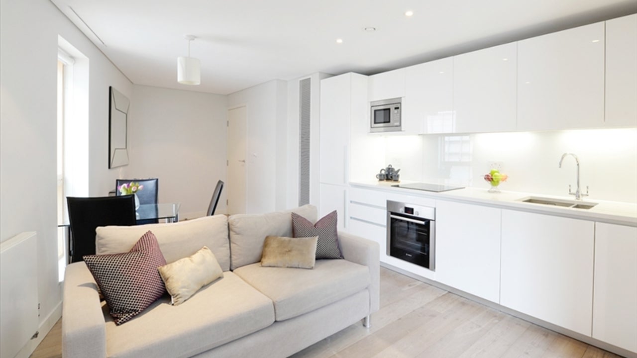 Flat Harrow Road in City of Westminster
