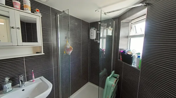Flat Premier Place in Watford