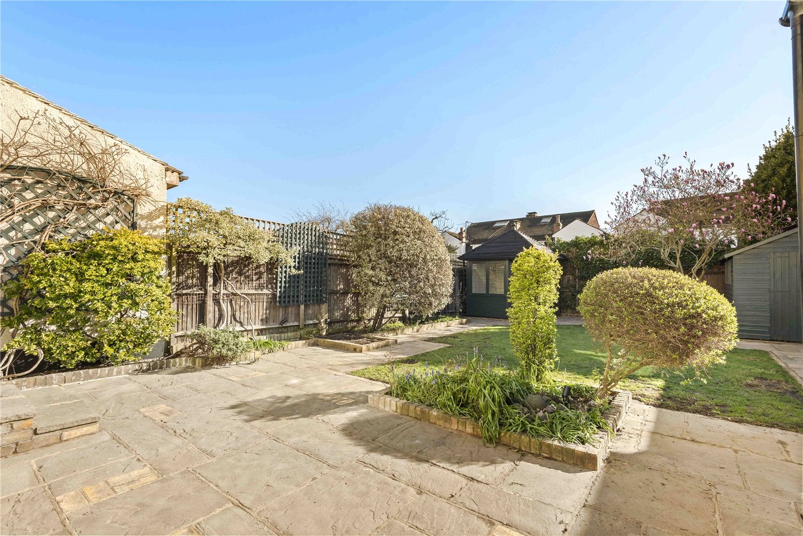 House Wayside in Greater London