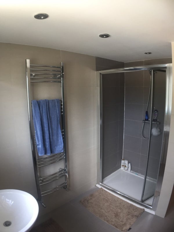 Room Grenaby Avenue in Greater London
