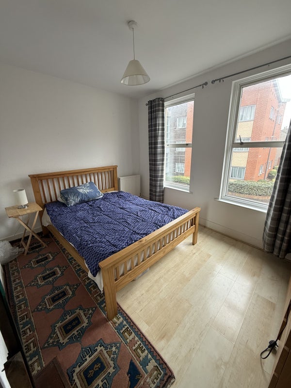 Room Lower Coombe Street in Greater London