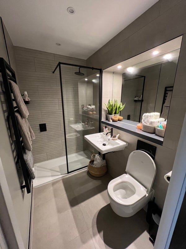Room Kilburn Lane in Greater London