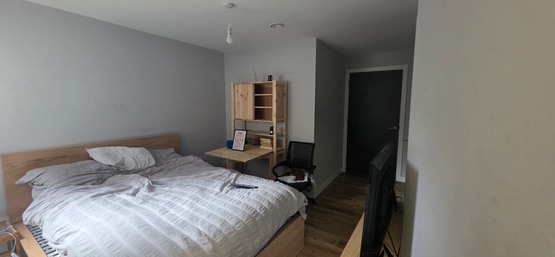 Room Davenant Road in Greater London
