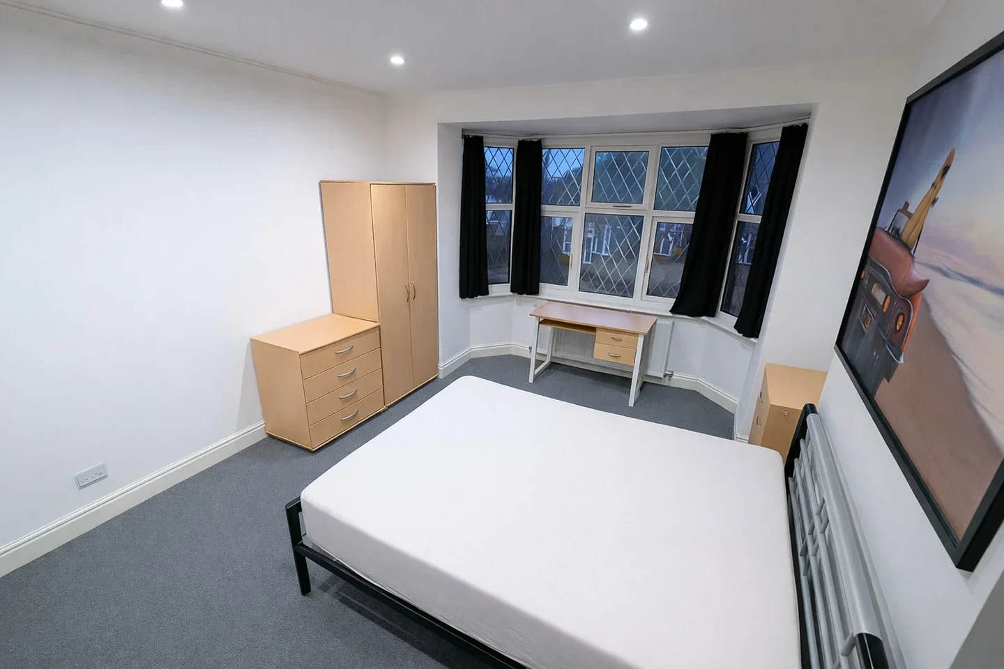 Room Harrowdene Road in Greater London