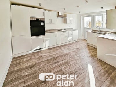House New Row in Kenfig Hill