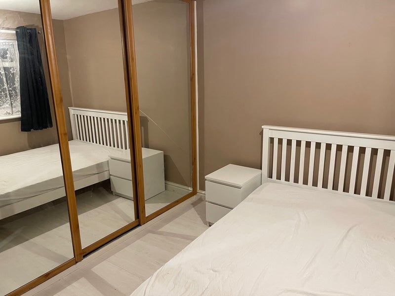 Room Maiden Lane in Crawley