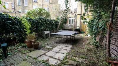 Room Cambridge Heath Road in Greater London
